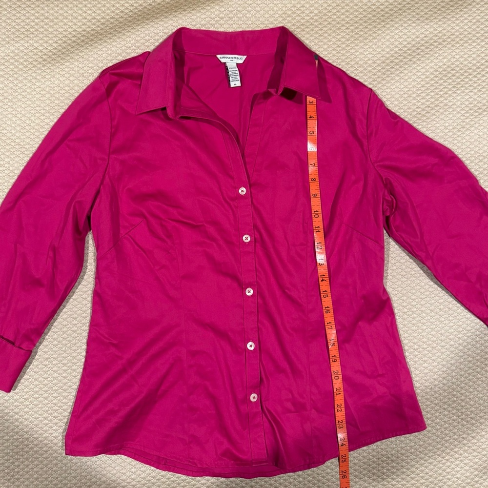 EUC-Banana Republic Fuchsia Button-Down Shirt - Picture 8 of 10